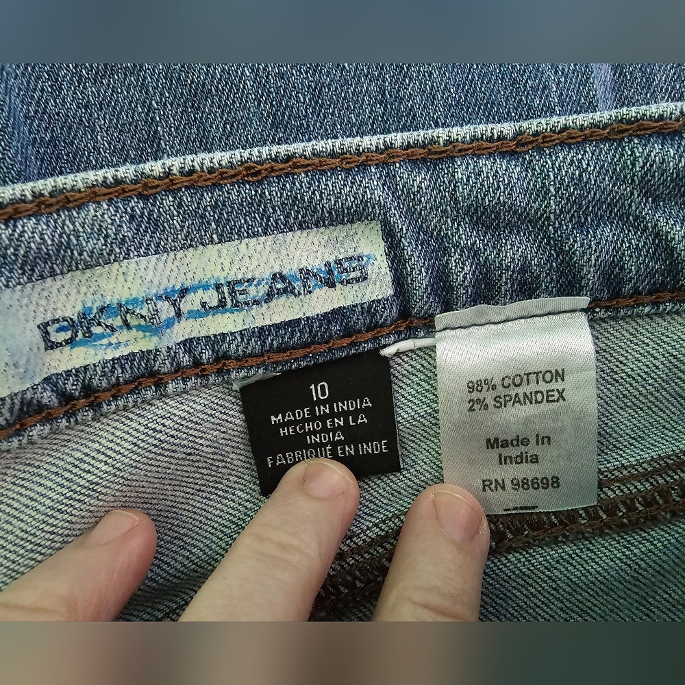 DKNY Ludlow Capri's Women's Size 10 - Picture 10 of 13